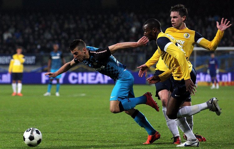 俱乐部的关 俱乐部的关